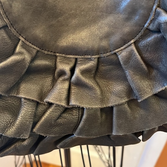 LUCKY PENNY by ANTHROPOLGIE Dark Gray Leather Hobo Bag Ruffles Shoulder Purse - Picture 2 of 9